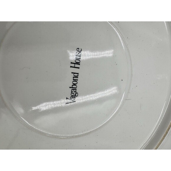 VAGABOND HOUSE WHITE CHARGER -Pewter Monogram “M”- 13 1/8" 0501C - Picture 5 of 8